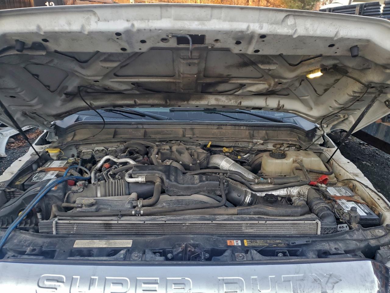 Ford F-350 Super Duty Image 12