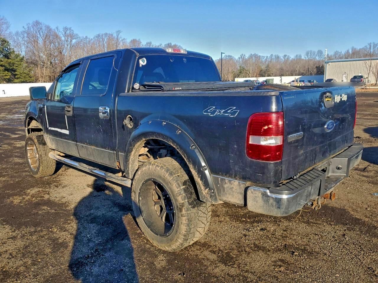 Ford F-150 Supercrew Image 7