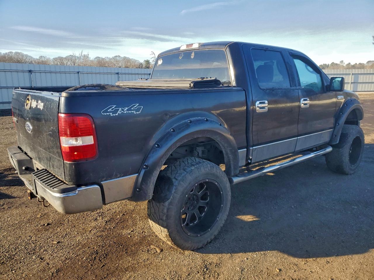 Ford F-150 Supercrew Image 10