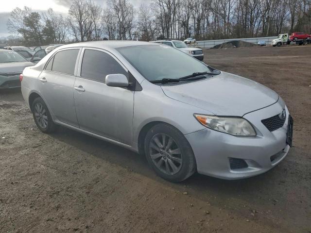 Toyota Corolla Base Image 11