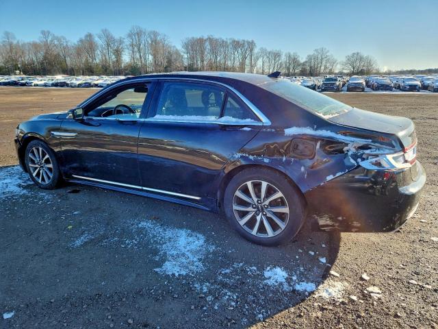 Lincoln Continental Image 8