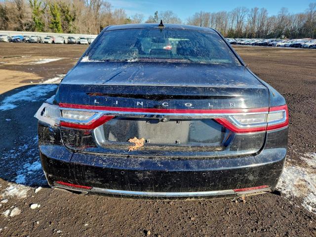 Lincoln Continental Image 5