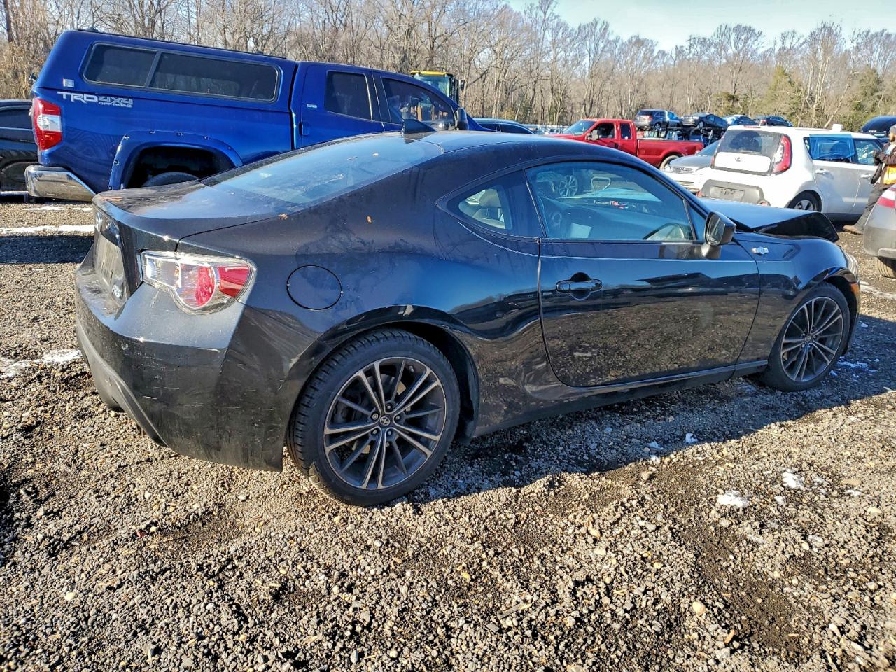 Toyota Scion Image 6