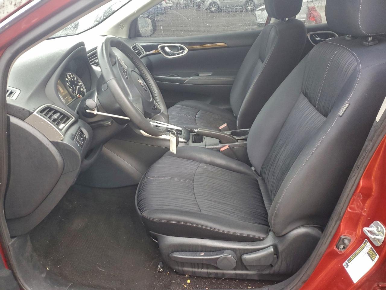 Nissan Sentra S Image 7