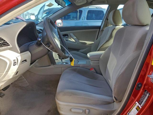 Toyota Camry Base Image 3