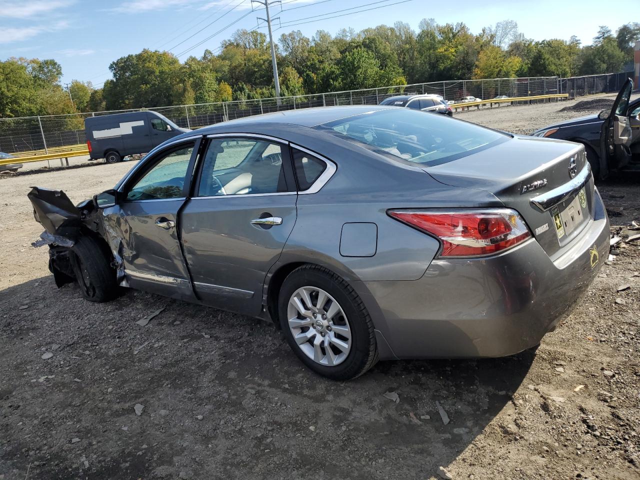 Nissan Altima 2.5 Image 11