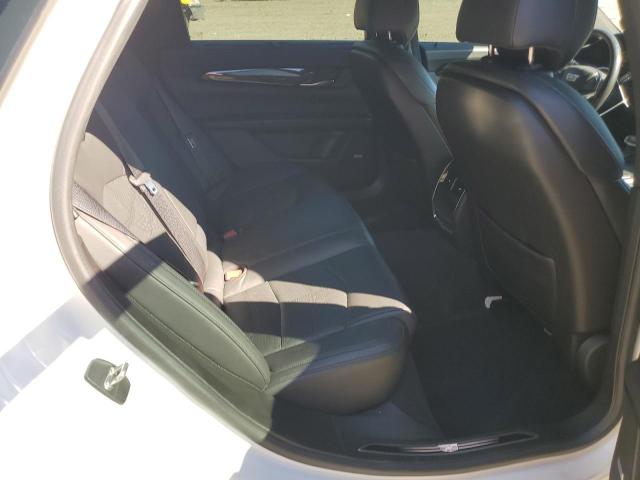 Cadillac CT6 Luxury Image 2