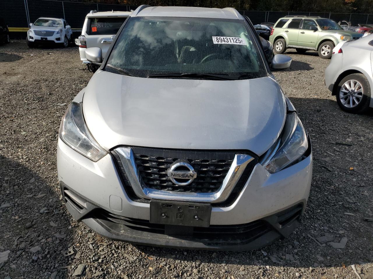 Nissan Kicks Sv Image 8