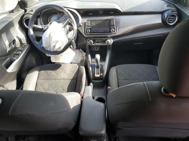 Nissan Kicks Sv Image 5