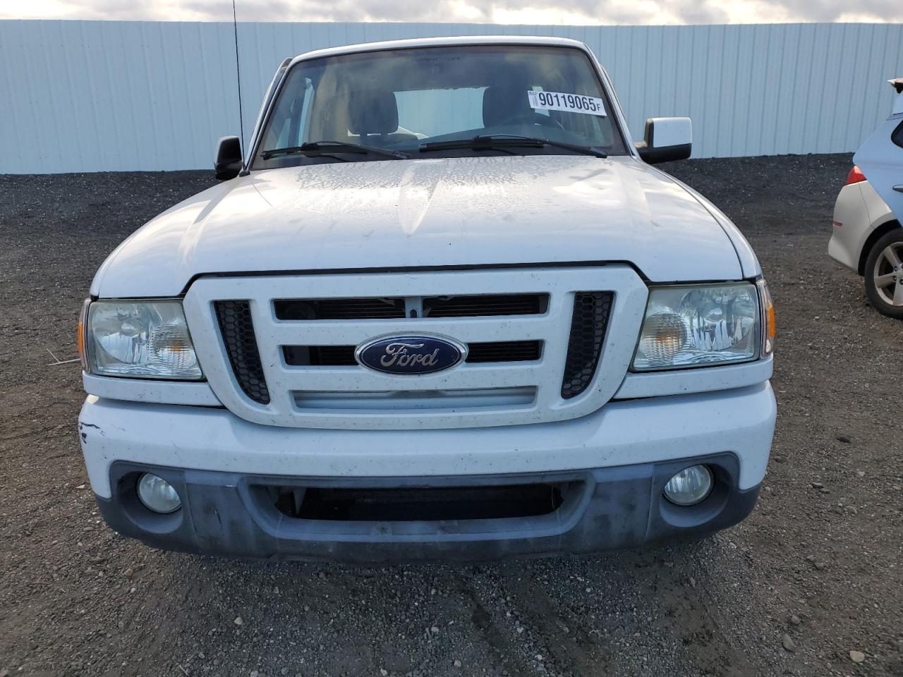 Ford Ranger Super Cab Image 3