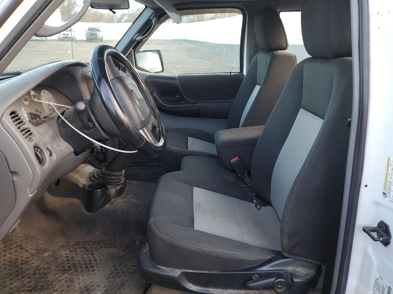 Ford Ranger Super Cab Image 4