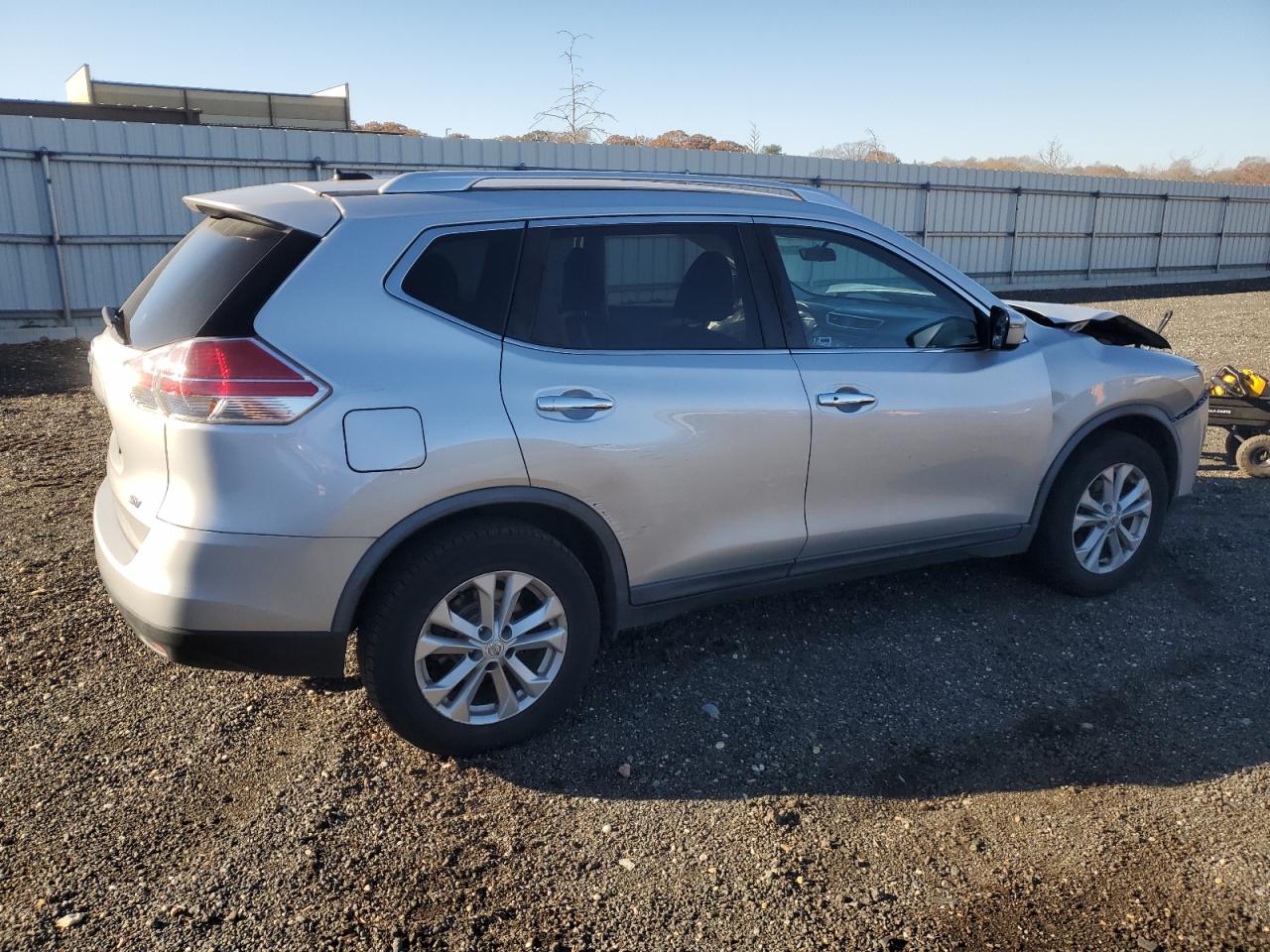 Nissan Rogue S Image 9