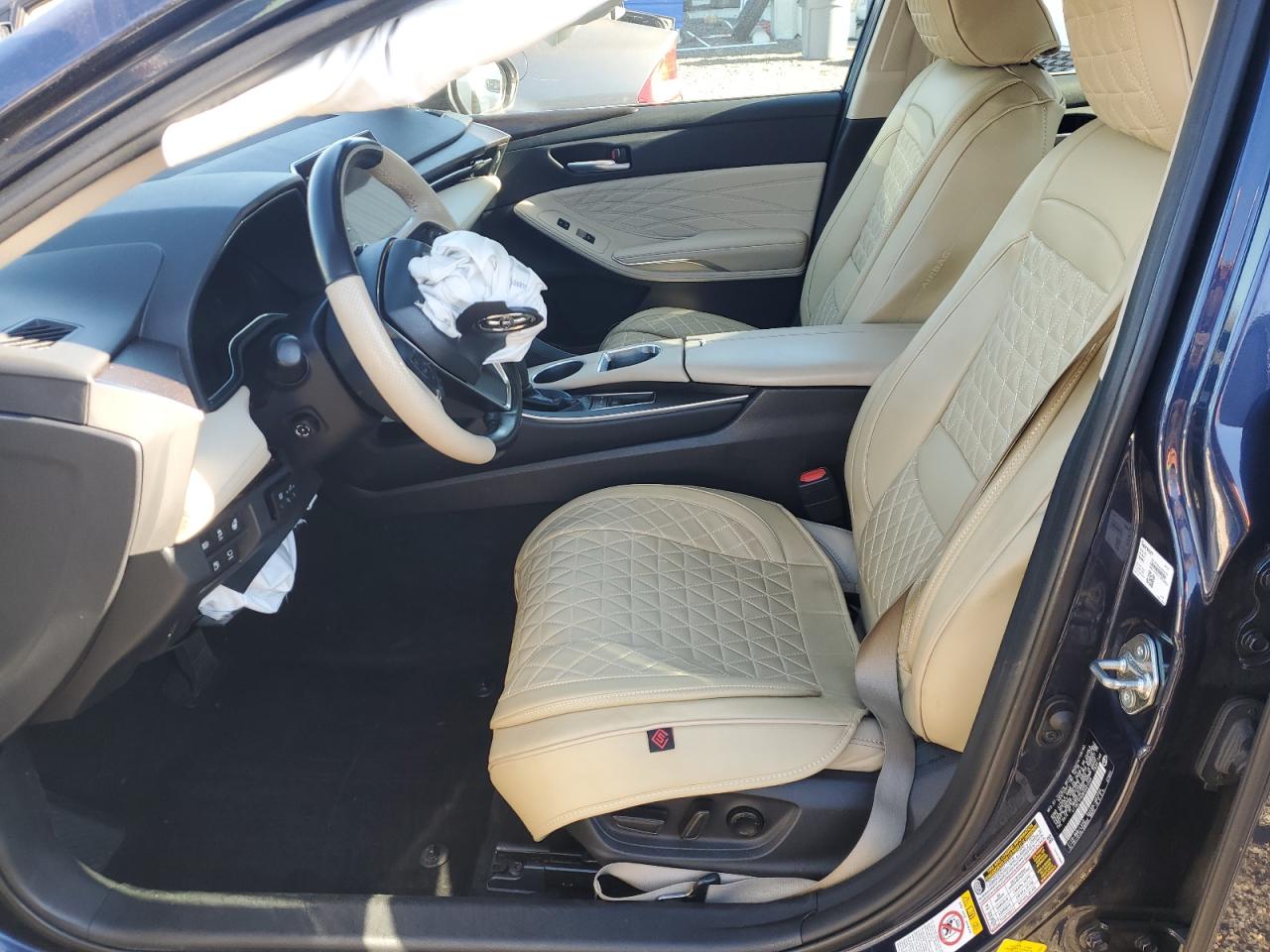 Toyota Avalon Xle Image 7