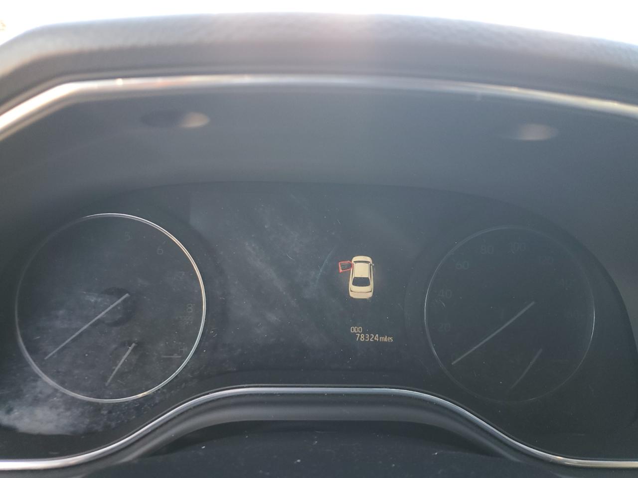 Toyota Avalon Xle Image 9