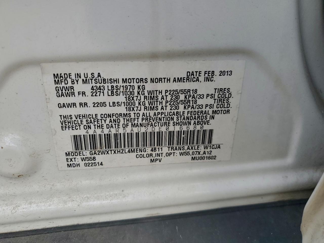 Mitsubishi Outlander Le Image 11