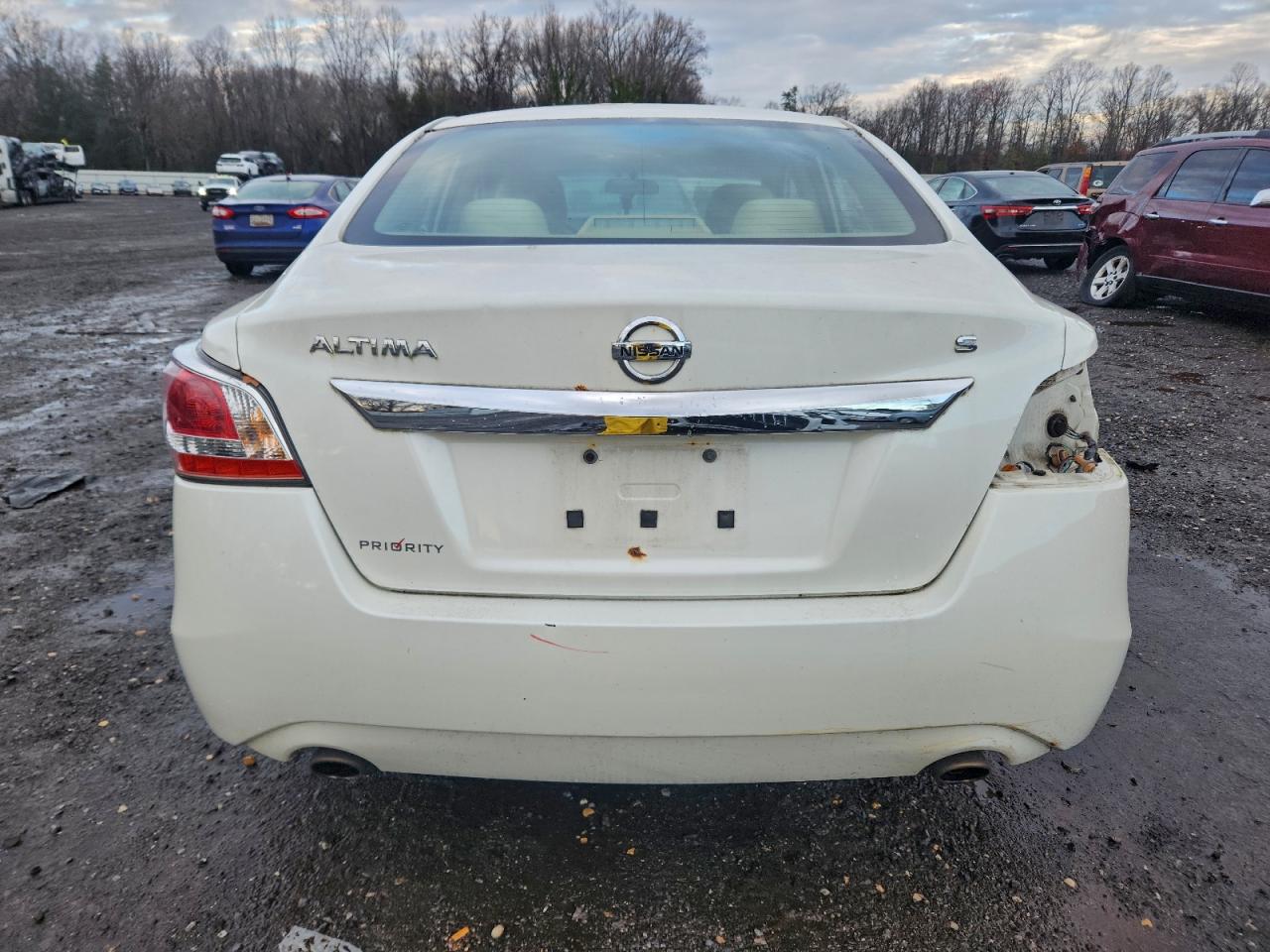 Nissan Altima 2.5 Image 8
