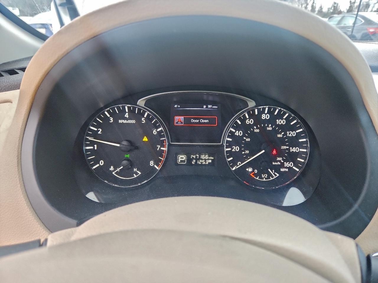 Nissan Altima 2.5 Image 9