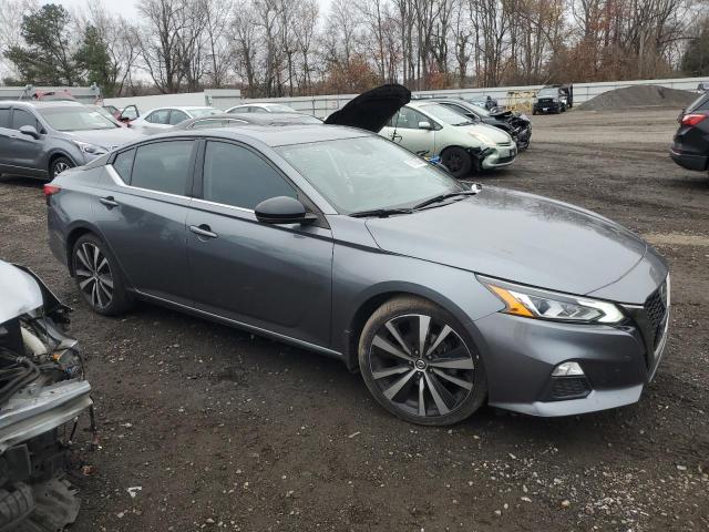 Nissan Altima Sr Image 4