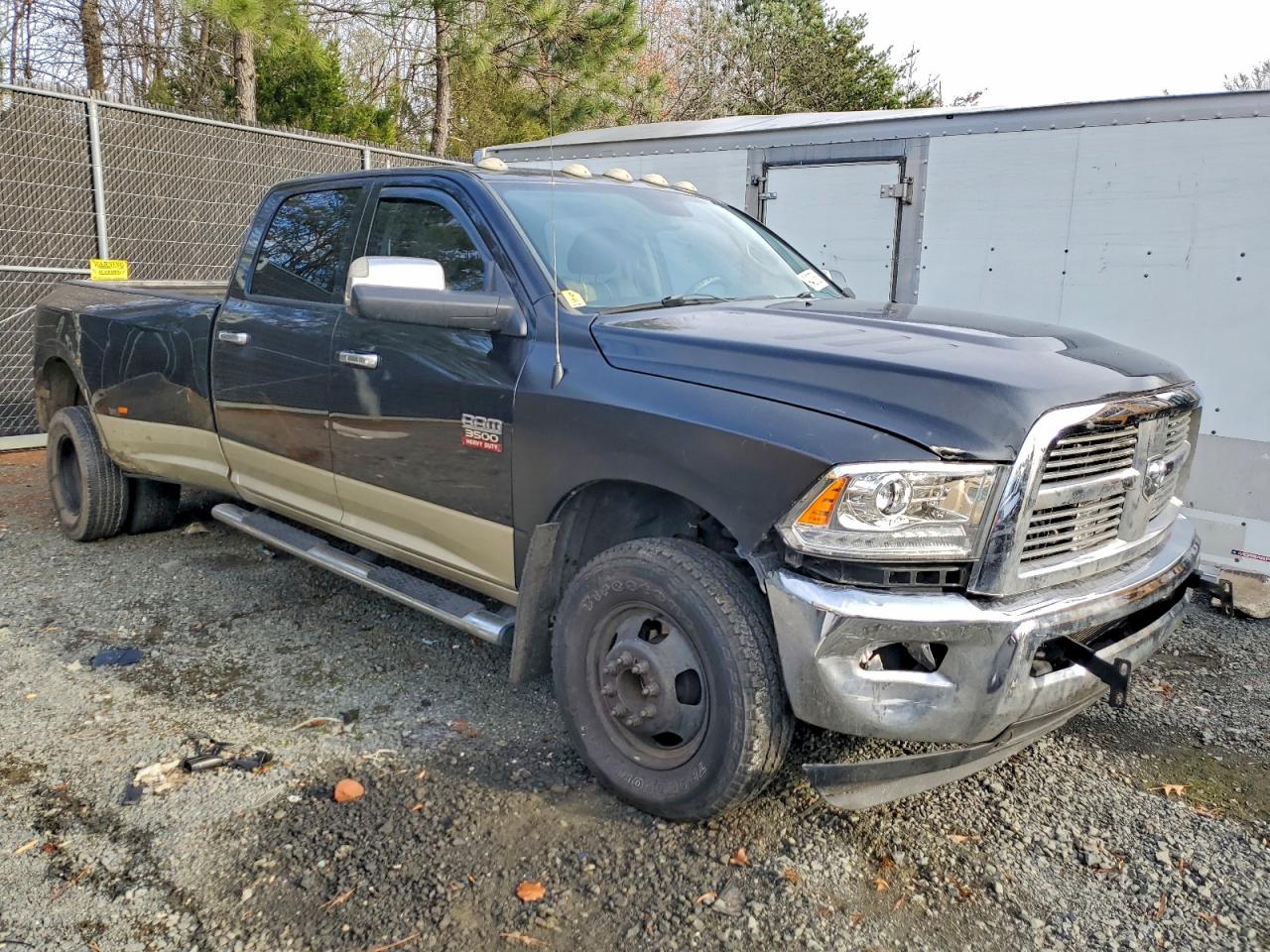 Dodge Ram 3500 Image 6
