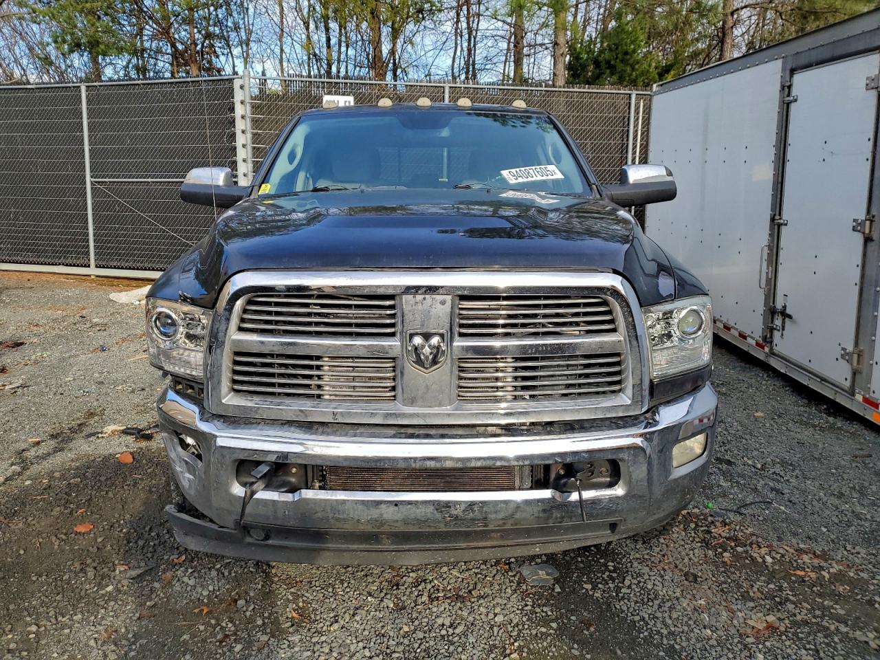 Dodge Ram 3500 Image 3