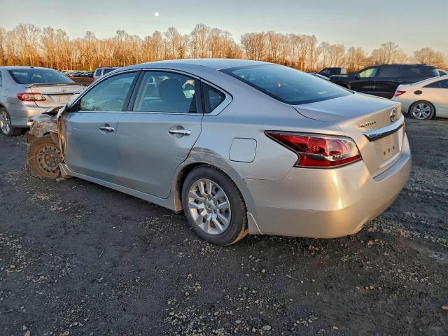 Nissan Altima 2.5 Image 3