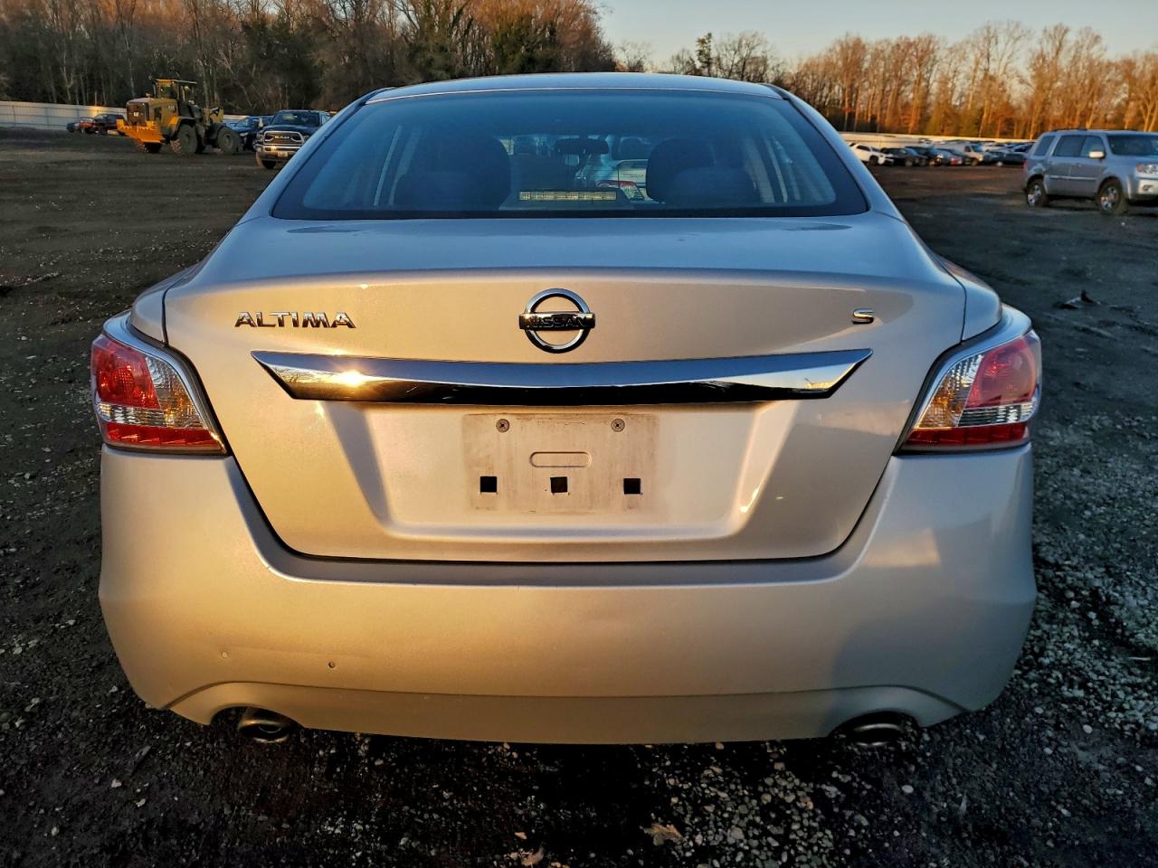 Nissan Altima 2.5 Image 5