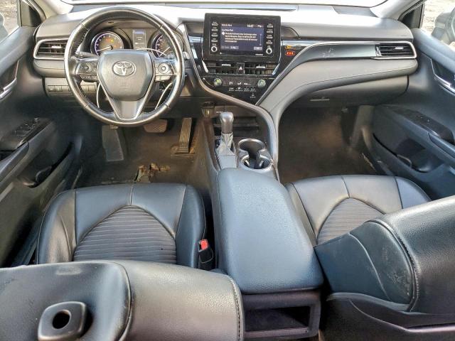 Toyota Camry Se Image 4