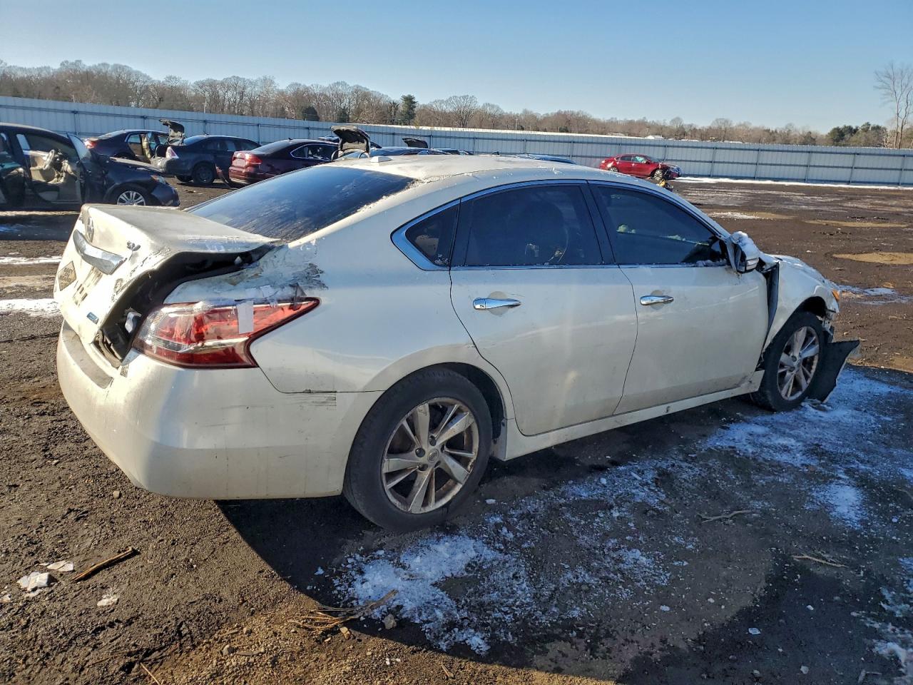 Nissan Altima 2.5 Image 3