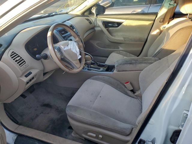 Nissan Altima 2.5 Image 5