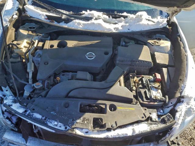 Nissan Altima 2.5 Image 6