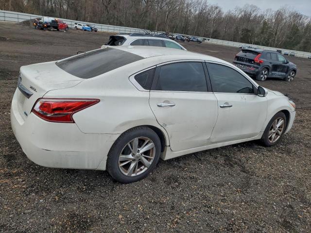 Nissan Altima 2.5 Image 4