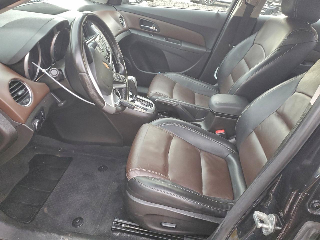 Chevrolet Cruze Lt Image 5