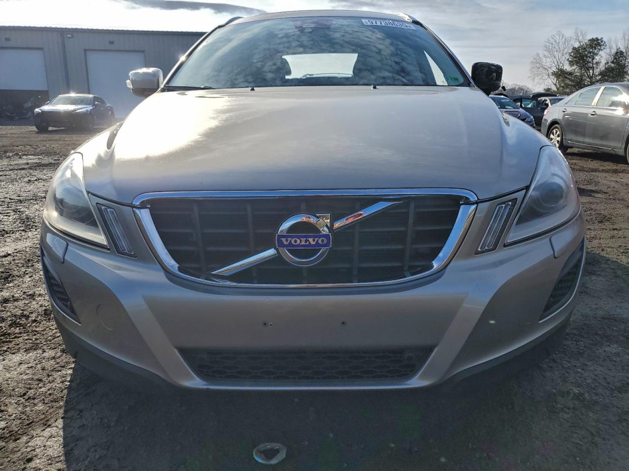 Volvo XC60 T6 Image 4