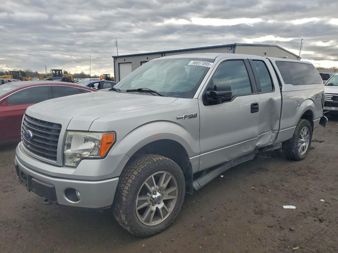 Ford F-150 Super Cab Image 1