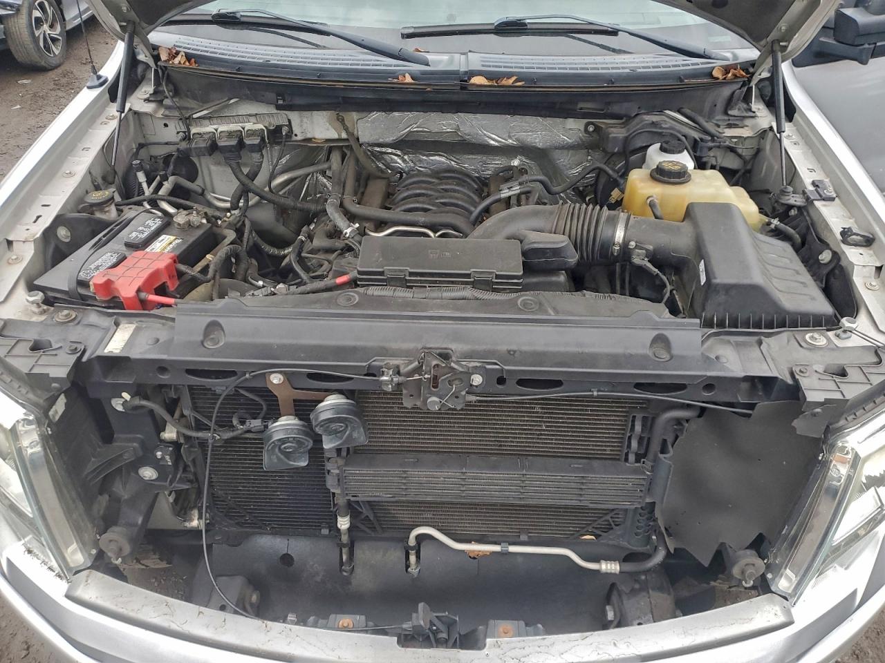 Ford F-150 Super Cab Image 10