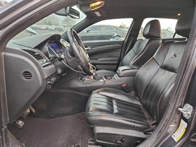 Chrysler 300 S Image 7