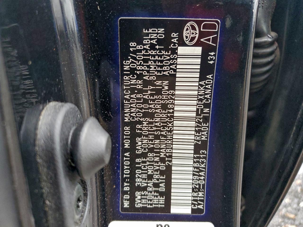 Toyota Corolla L Image 12