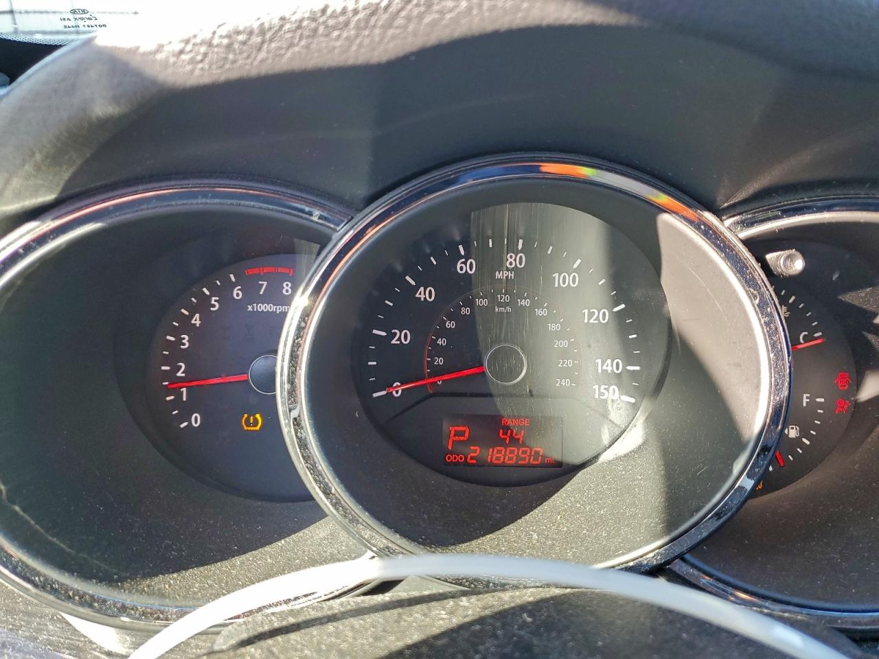 Kia Sorento Base Image 11