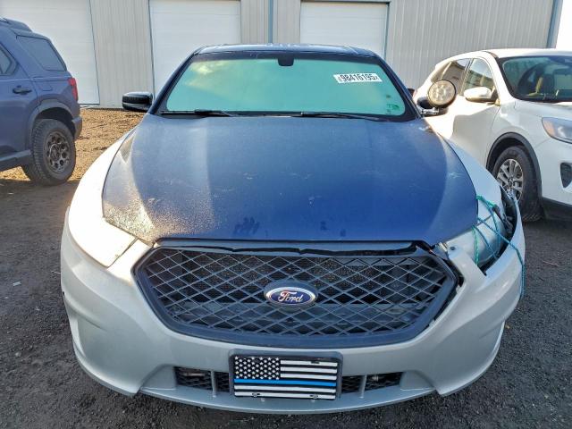 Ford Taurus Police Interceptor Image 8