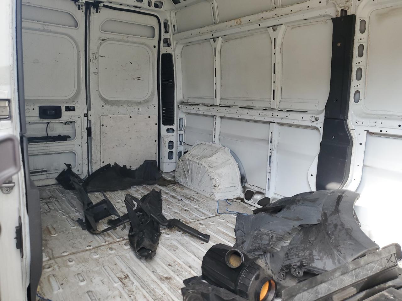 Ram Promaster 2500 High Image 2