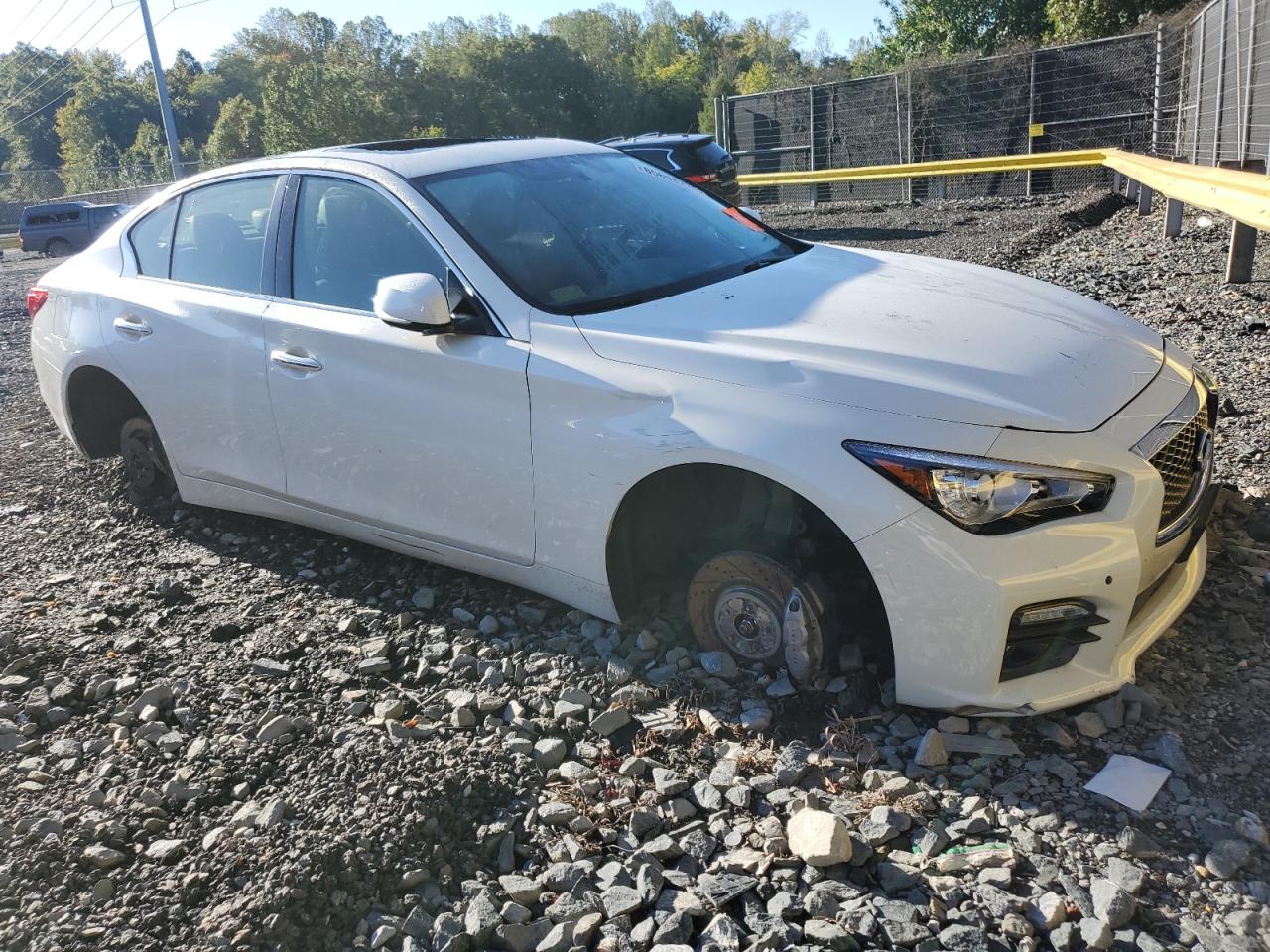 INFINITI Q50 Premium Image 3