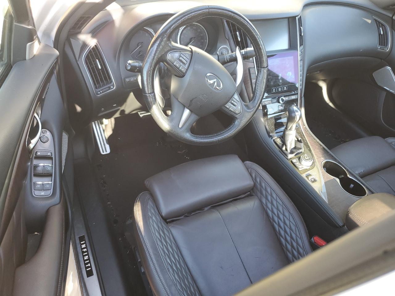 INFINITI Q50 Premium Image 11