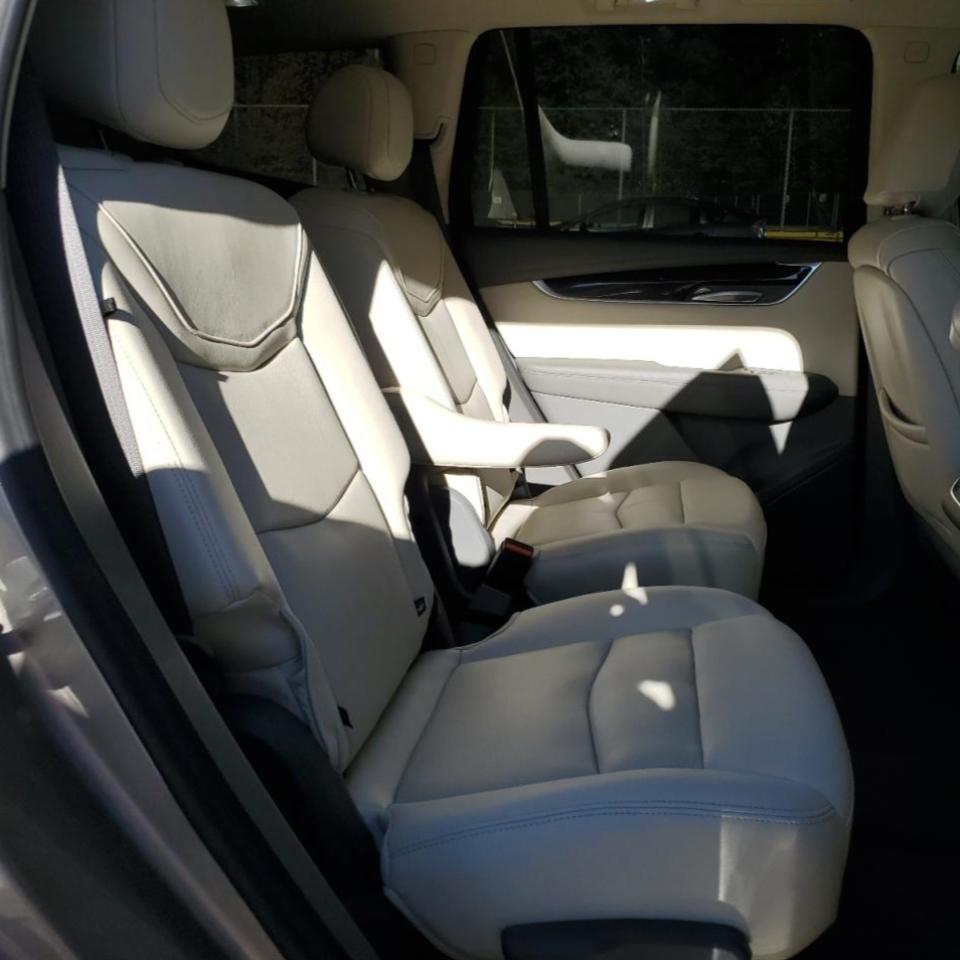 Cadillac XT6 Premium Luxury Image 11