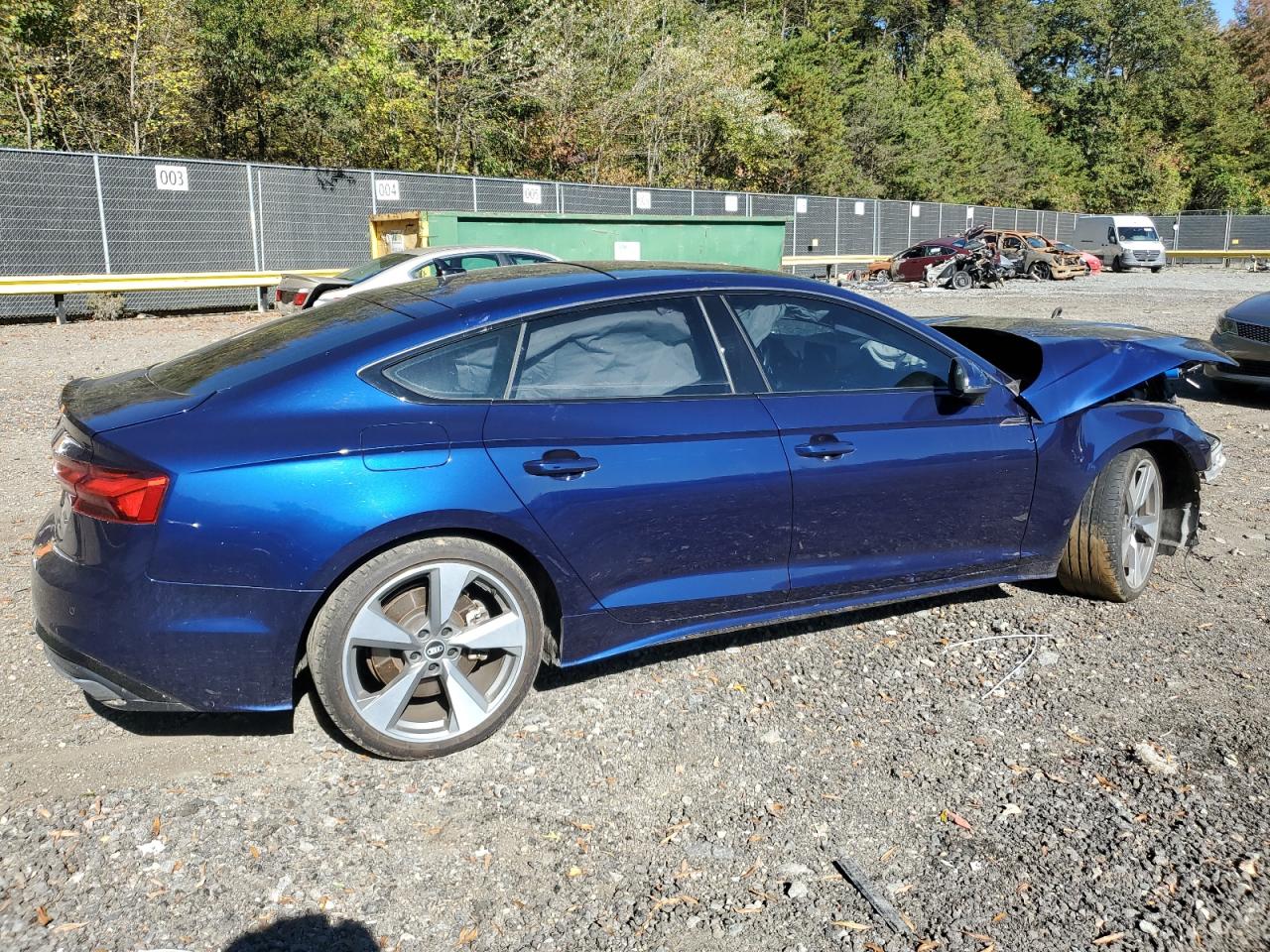 Audi A5 Premium Plus 45 Image 10