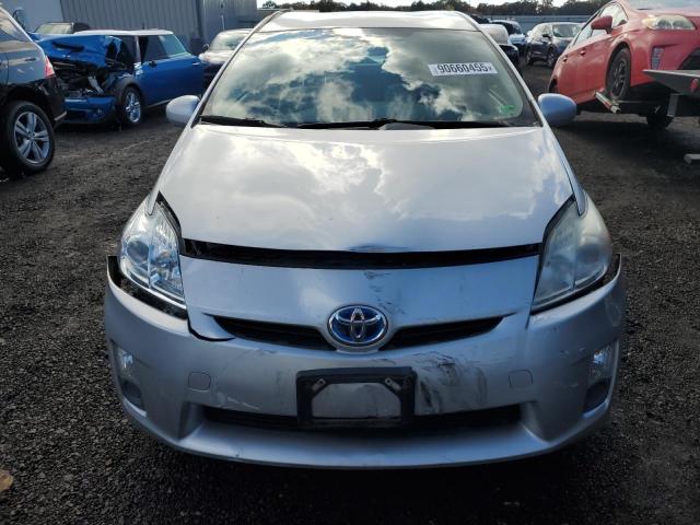 Toyota Prius Image 11