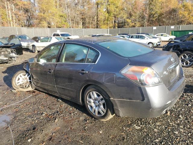 Nissan Altima Base Image 12