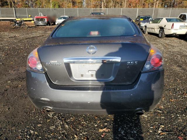 Nissan Altima Base Image 7