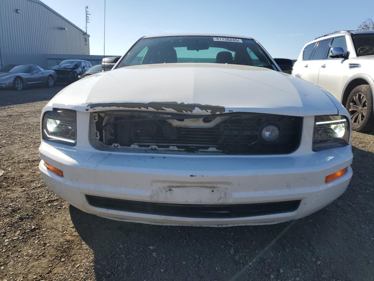 Ford Mustang Image 11