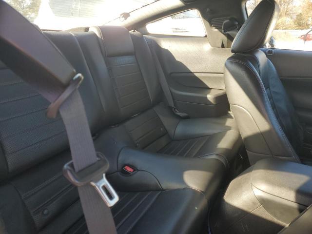 Ford Mustang Image 5