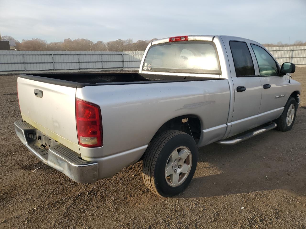 Dodge Ram 1500 St Image 10